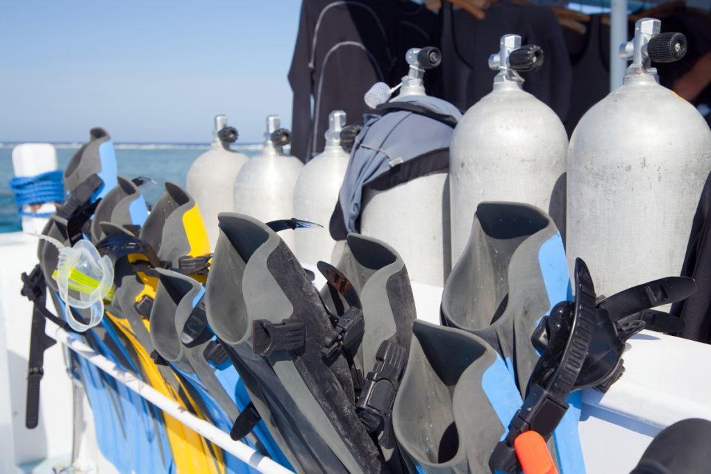 Sewa Alat Snorkeling